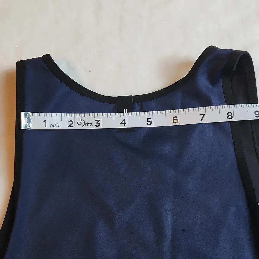 Ultracor Women's Activewear, Gym Altitude  Navy Blue Crocodile Print Sportbra - Picture 5 of 6